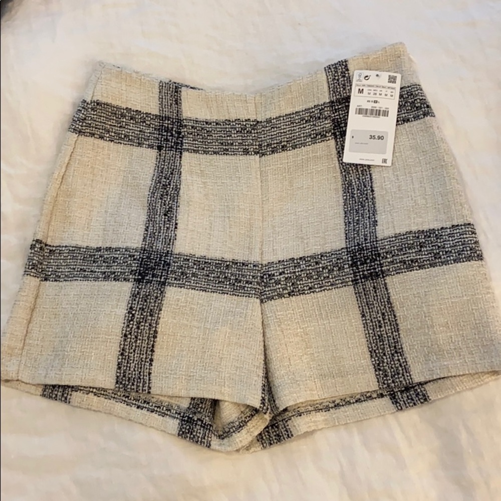 *Brand New* Zara shorts